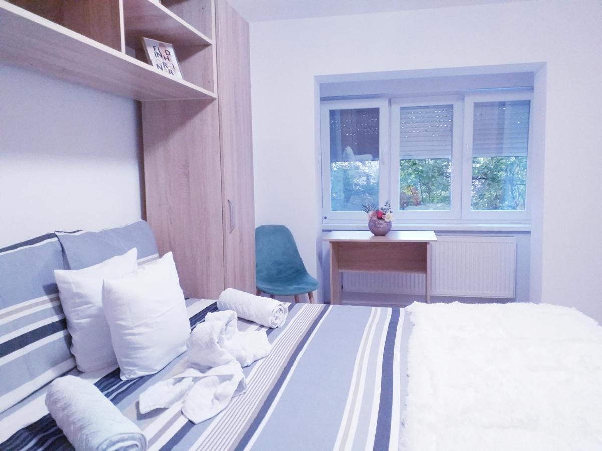 Perla Apartment 티미쇼아라 외부 사진